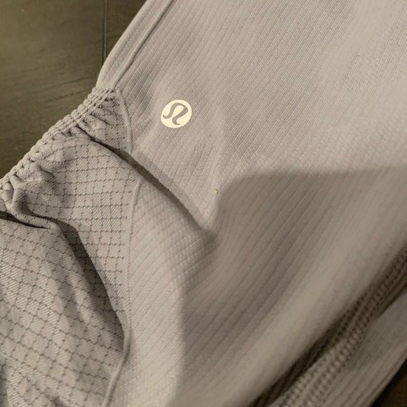 Lululemon leggings - Picture 2 of 4